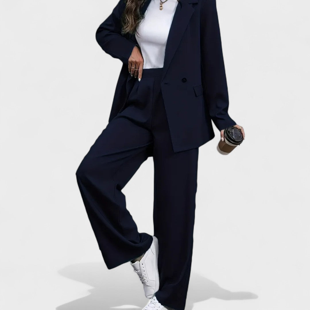 Andrea - Elegante Outfit