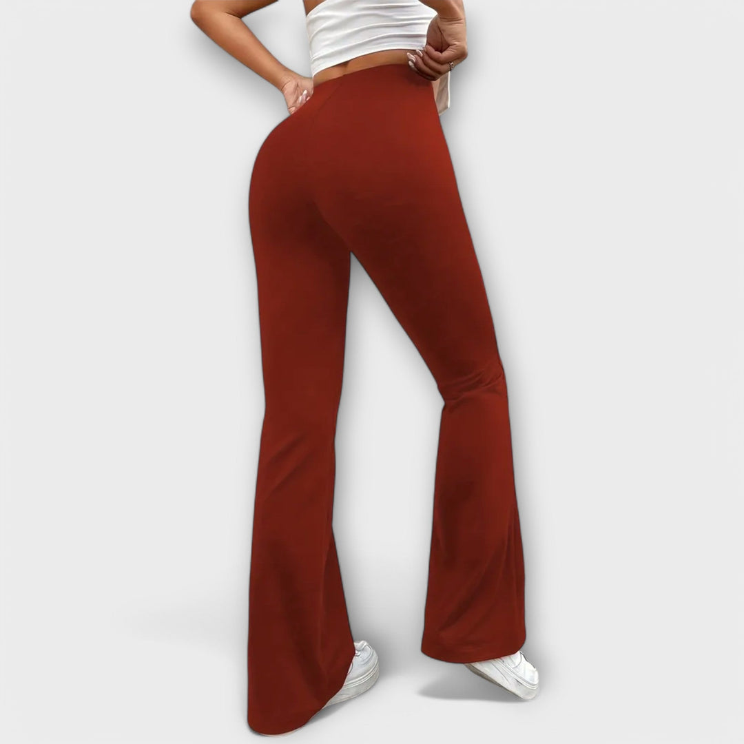 Chloe - Relaxed Broek met Flared Pijp