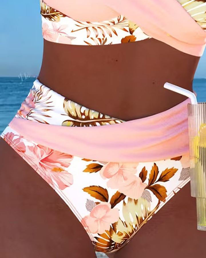 Freya - Bikini met Contrasterende Bloemenprint en Sleuf