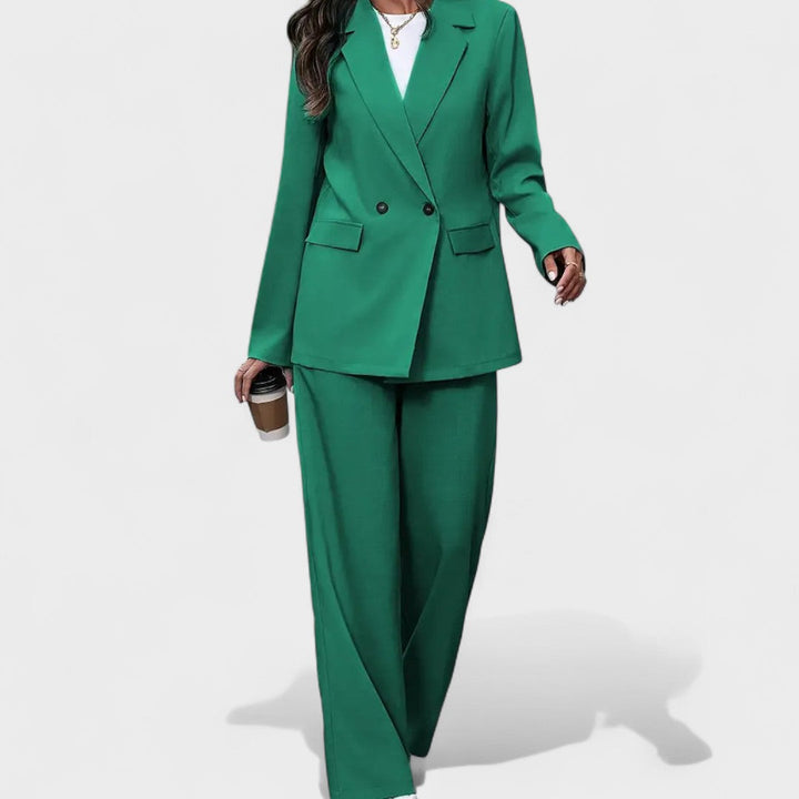 Andrea - Elegante Outfit