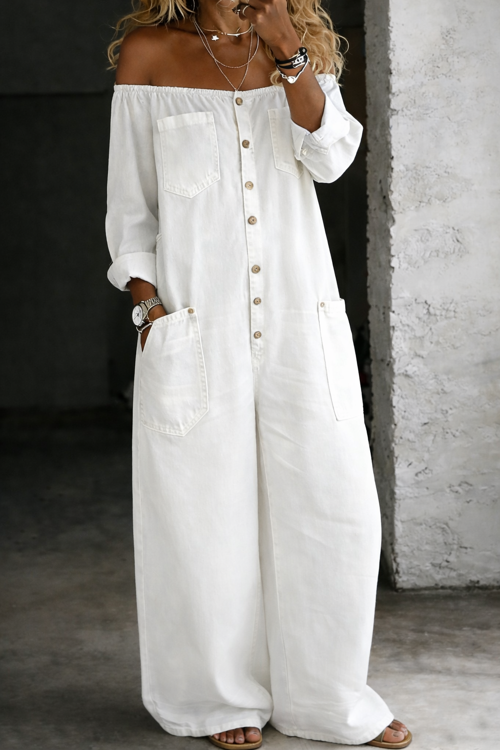 Chelsea - Lange Mouwen Jumpsuit met Blootgestelde Schouders