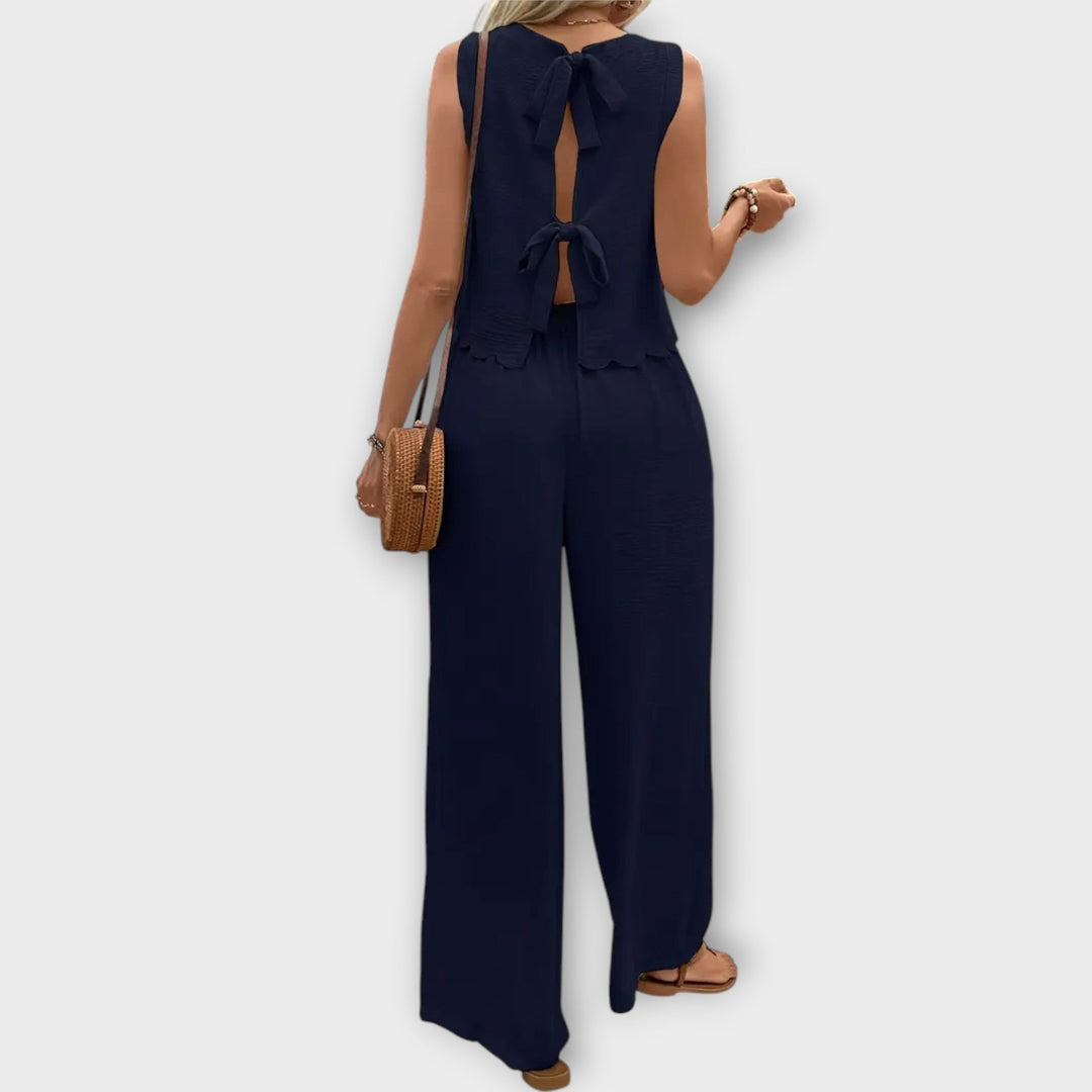Lainey - Vest met Bloemblaadjes en Broek