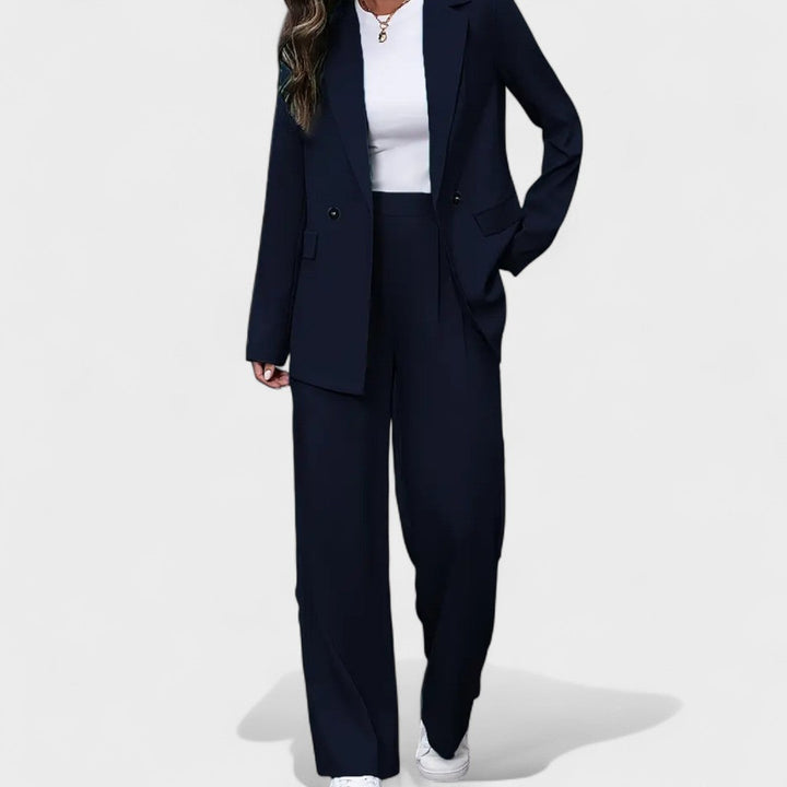Andrea - Elegante Outfit