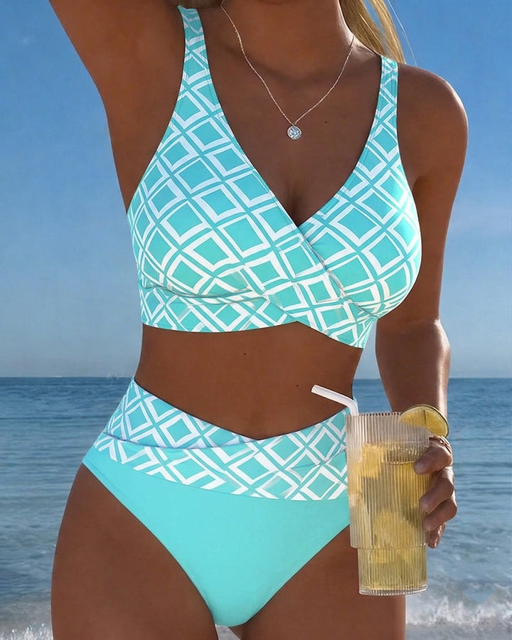 Fiona - Twee-delige bikini met uitgesneden beha en diamanten patroon