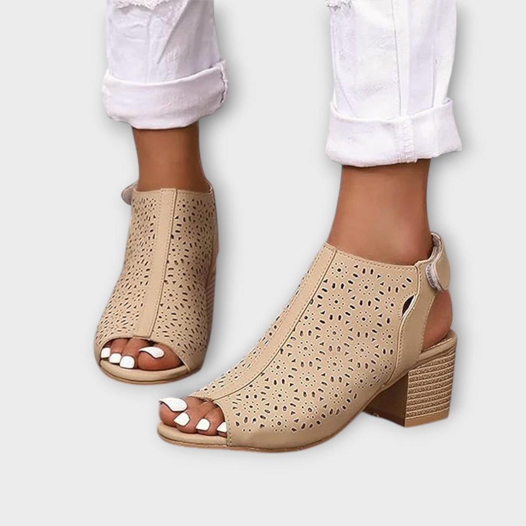 Aoibhdhonn - Comfort Glam Hakken
