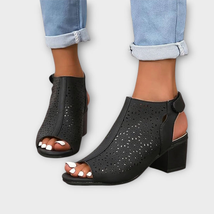 Aoibhdhonn - Comfort Glam Hakken