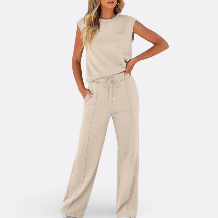 Rachel - Casual Set in Zachte Lounge Stof